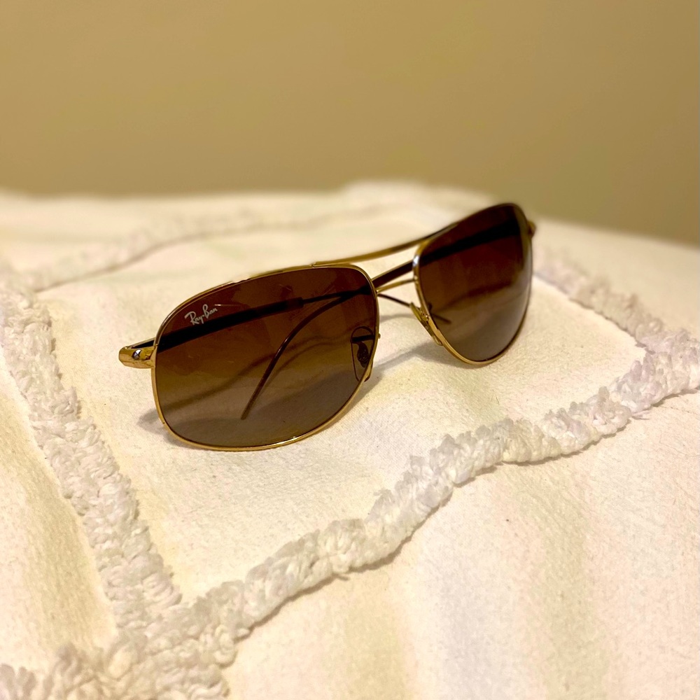 Gold Frame Ray Bans that need some TLC!